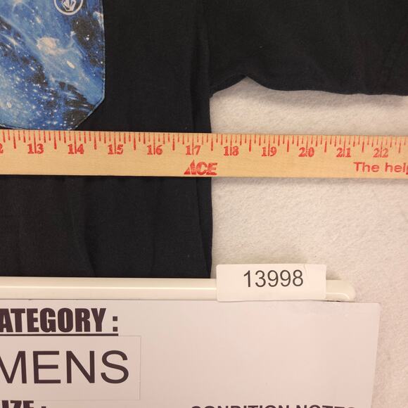 Volcom Crew Neck Short Sleeve Graphic T Shirt Mens Size Medium M Black - Picture 7 of 9